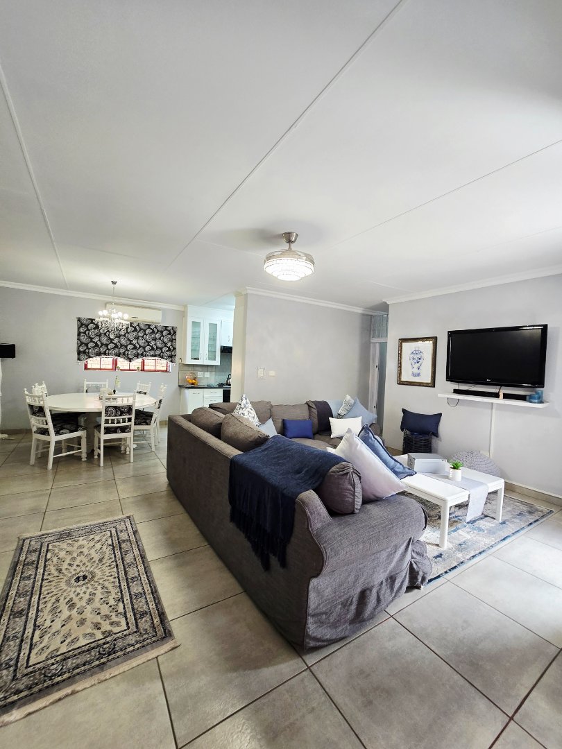 3 Bedroom Property for Sale in Flamwood North West